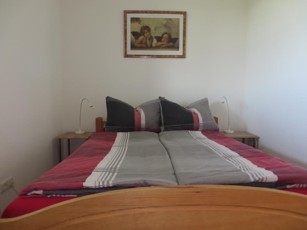 Ferienwohnung Am Golfplatz 그라사우 외부 사진